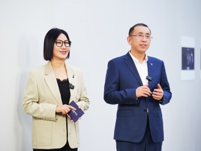 嵐圖泰山座艙首發：東方美學座艙設計，AI座椅與全景聲場共筑豪華體驗