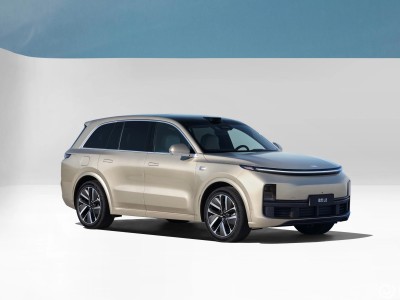 30萬級6座SUV新角逐：2026款騰勢N8L與理想L8，誰更合家庭心意？