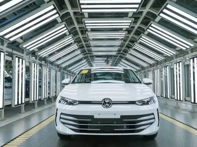 上汽大眾朗逸Pro下線 外觀內飾升級 11月有望上市引期待