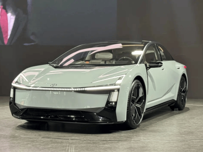 全新豐田卡羅拉概念車來襲，設計革新動力升級，能否續(xù)寫銷量傳奇？