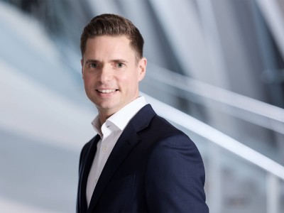 全新純電CLA上市 奔馳佟歐福:以“奔馳標準”推進可持續發展不懼競爭