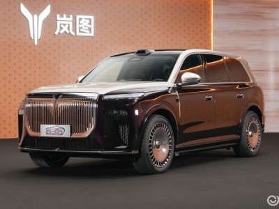 嵐圖泰山來襲:外觀大氣內飾豪華 能否在高端SUV市場分一杯羹?