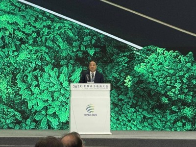 寧德時(shí)代曾毓群：2025年巧克力換電電池將布局45城，與京東合作電池安全性高