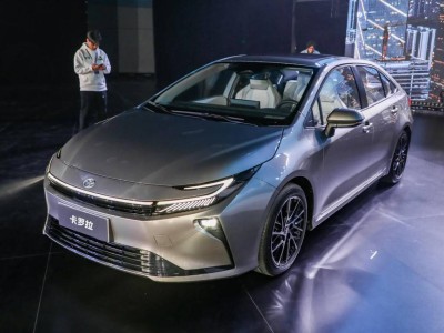 新款卡羅拉軸距達2750mm,換裝2.0L自吸,能否成市場新寵?