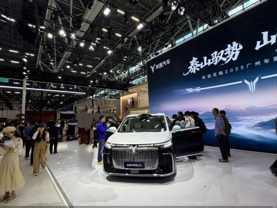 嵐圖夢想家山河上市：800V超混技術加持，售價70.99萬元引關注