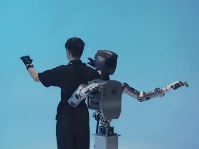 百度智能云攜手四川具身科技 共筑人形機器人產業化新未來