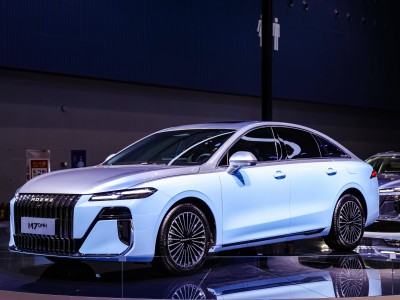 豆包AI賦能車機升級 榮威M7 DMH憑智能實力與硬核配置出圈