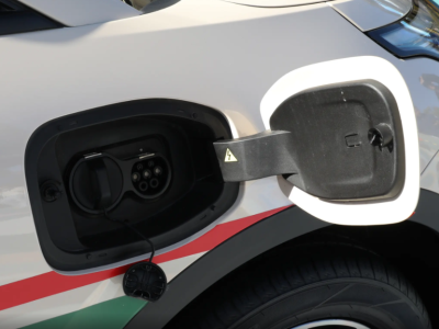 AION UT Super:純電小車新選擇,500km續航+靈活空間值得一看?