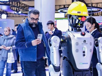 武漢領(lǐng)航級智能工廠數(shù)量并列全國第一 5G+工業(yè)互聯(lián)網(wǎng)賦能城市升級