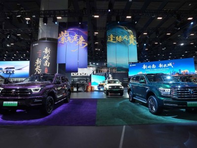 廣州車(chē)展坦克“大秀肌肉”,300極地版售罄,400、500成打卡新寵