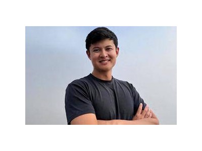 幫500強(qiáng)造AI裁員神器奪冠即被裁，小伙轉(zhuǎn)身創(chuàng)業(yè)逆襲成大贏家