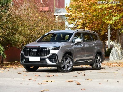 吉利豪越L中型SUV煥新登場,限時8.99萬起,大空間多座可選還配雙動力