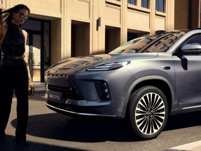 15萬級“六邊形戰士”！星途ET5上市，智駕免費空間舒適還超省