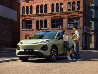 10萬級純電SUV新選擇!長安啟源Q05攜高配低價,重塑市場價值新高度