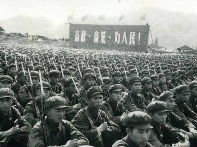 三線建設往事:二汽藏身山溝的戰備夢,被美國衛星悄然“看穿”后的發展路