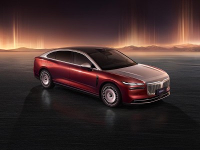 華系崛起正當(dāng)時(shí):嵐圖追光L與享界S9引領(lǐng)中國豪華車新征程