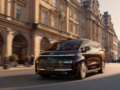 吉利銀河V900登場:AI賦能,開啟豪華MPV全域智能新體驗