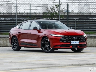 福特新蒙迪歐煥新登場,14.98萬起售,智能配置與動力全面升級