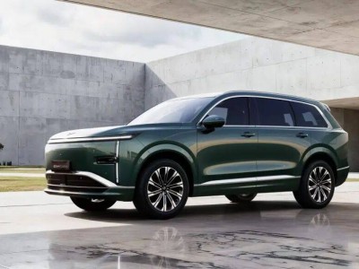 五菱星光L官圖亮相!中大型插混SUV,大尺寸多座版純電續航達280km