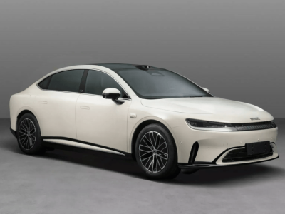 Smart首款溜背插混轎車來襲,尺寸接近奔馳E級,性能續航有亮點