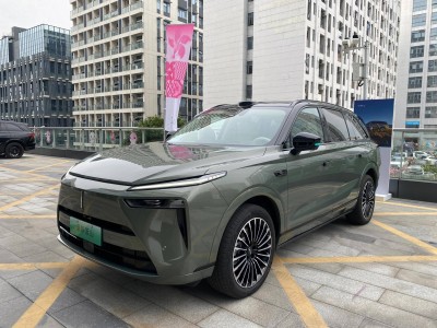 26款魏牌藍山實拍:VLA大模型賦能智能座艙,Hi4混動續航超1343km