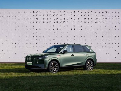 本周三款新車登場:紅旗HS6 PHEV家用優選,歐拉5個性吸睛,極石ADAMAS豪華越野