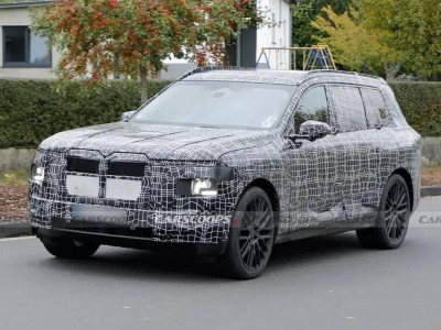 全新寶馬X7諜照渲染圖來襲!分體大燈亮眼,百萬售價你心動嗎?