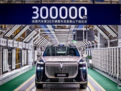 嵐圖銷量十連漲創新高,旗艦新品泰山與追光L實力鞏固豪華地位