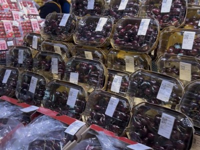 南京車厘子市場“價格戰(zhàn)”打響,海運到貨價格走低,底價或春節(jié)前現