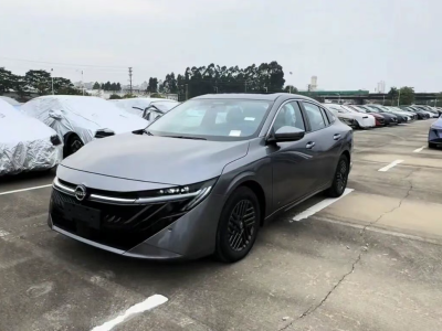 全新日產軒逸實車亮相，外觀內飾升級，1.6L動力延續，2026年一季度上市