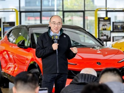 300萬級豪華跑車新選擇！蓮花For Me駕控性能硬核，重塑市場格局