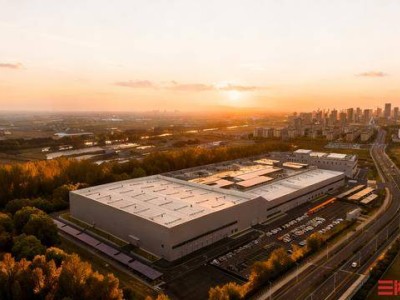 吉利全球全域安全中心發(fā)布：創(chuàng)五大世界紀錄，開放共享引領(lǐng)安全新高度