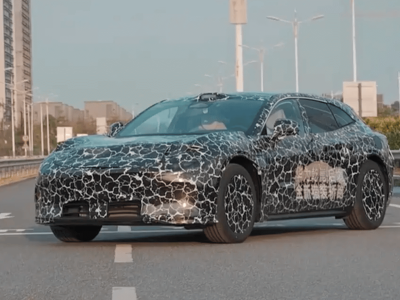 華為乾崑助力啟境新征程 獵裝轎跑全國路試開啟 2026年將推2款新車